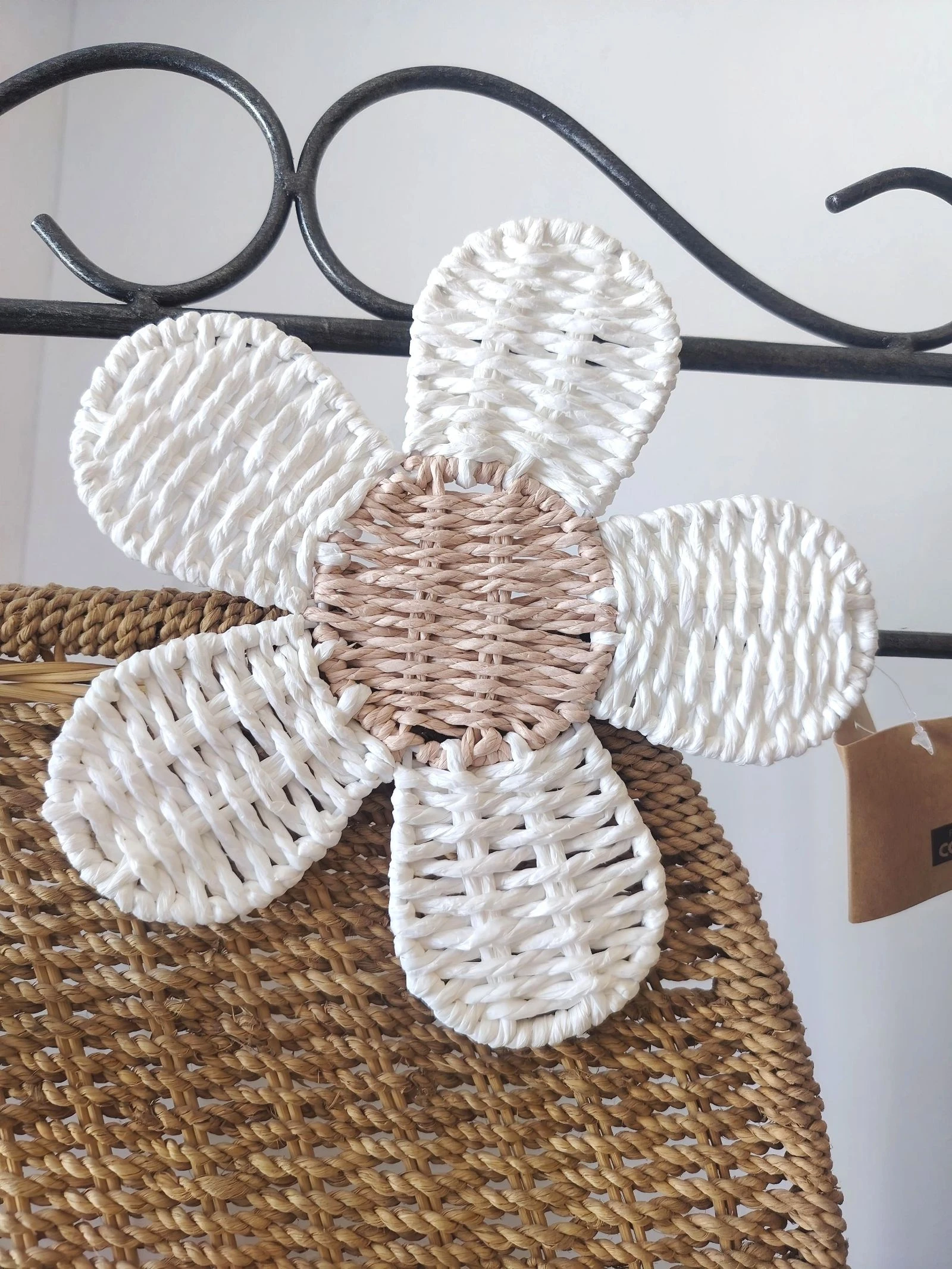 Muurdecoratie witte bloem casa – photo 2